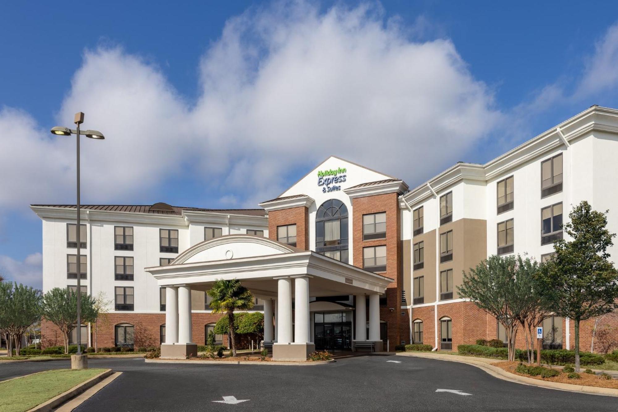 Holiday Inn Express Hotel & Suites Jackson - Flowood By Ihg Екстериор снимка